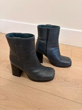 Free People Slate Gray Leather Block Heel Ankle Boots